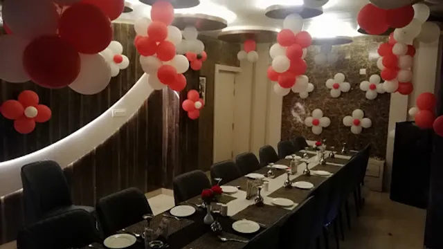 SBS Restaurant & Lounge