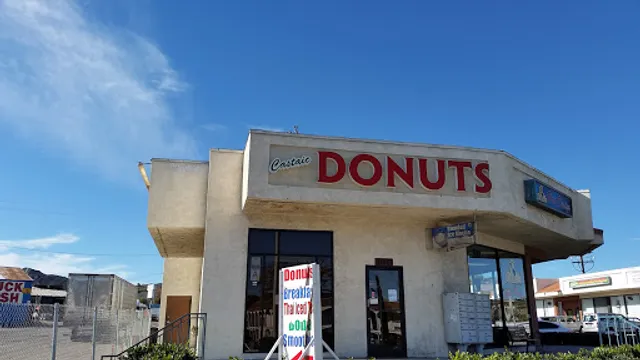 Castaic Donuts