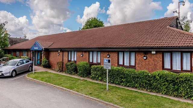 Travelodge Burton A38 Northbound