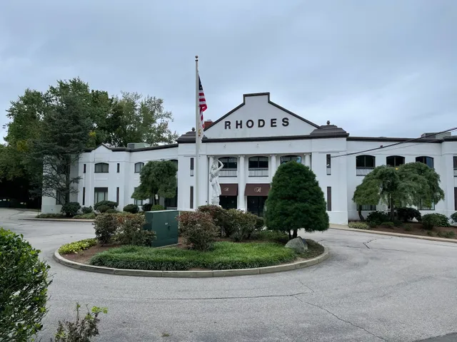 Rhodes On The Pawtuxet Inc