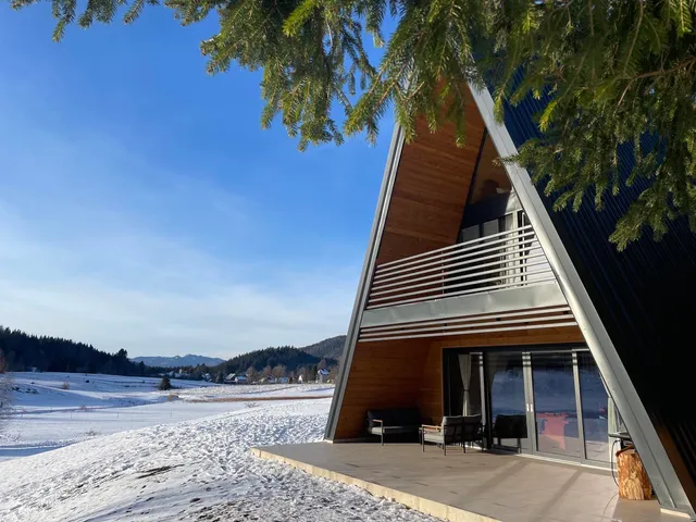 Villa Bellis Sunger*****