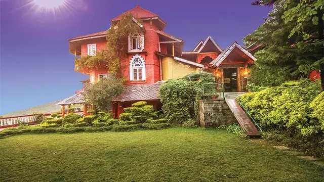 WelcomHeritage Grace Hotel