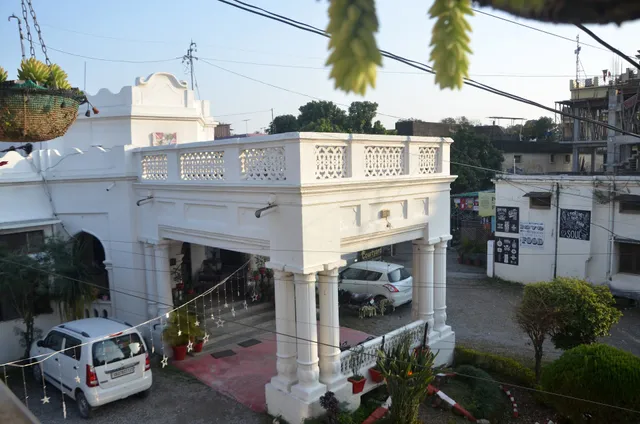 Sukhsadan Hotel & Serviced Apartments