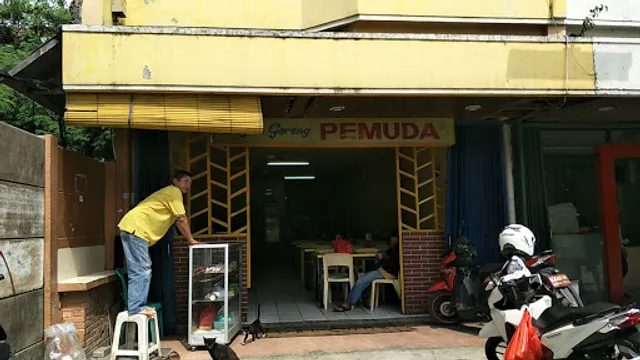 Ayam Goreng Waroeng Pemuda - Green Garden