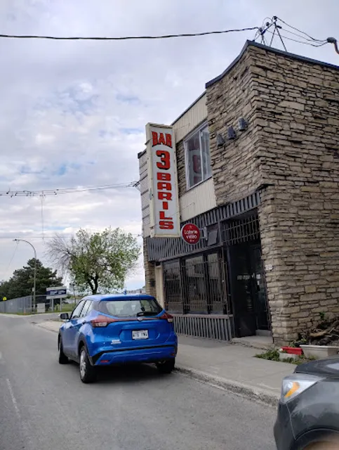 Bar Aux Trois Barils