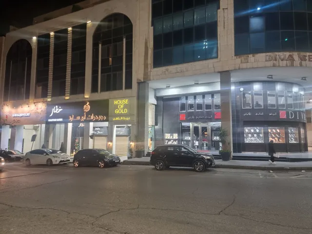 Khuttar Hotel Apartments, Amman