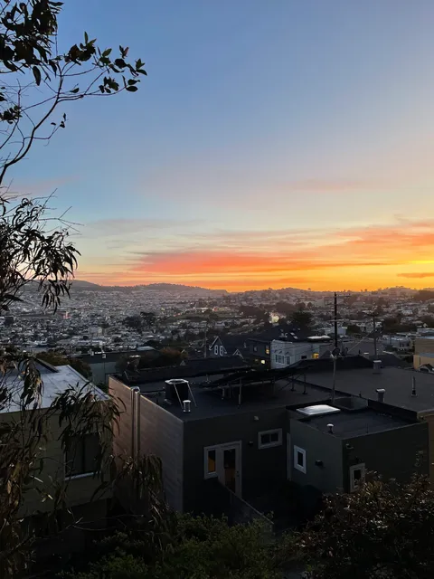 Dorothy Erskine Park