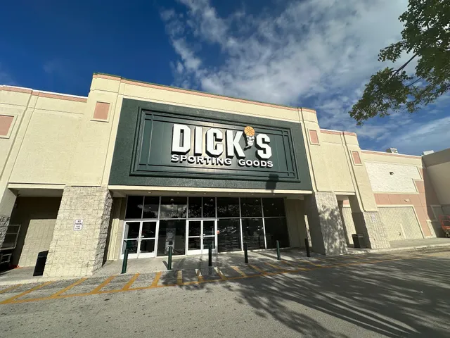 DICK'S Sporting Goods