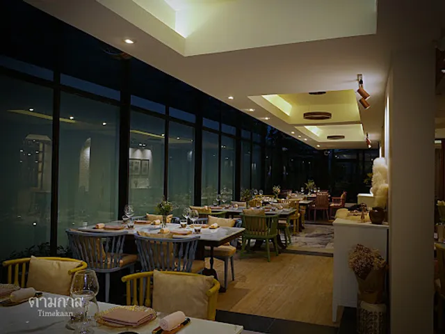 Time Kaan (ร้านอาหารตามกาล)