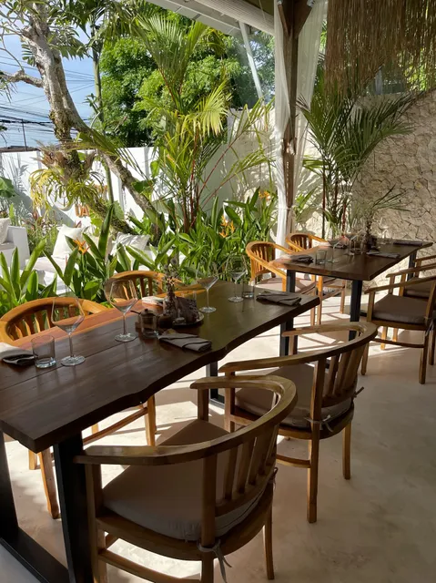 Ohana Bali Restaurant & Bar