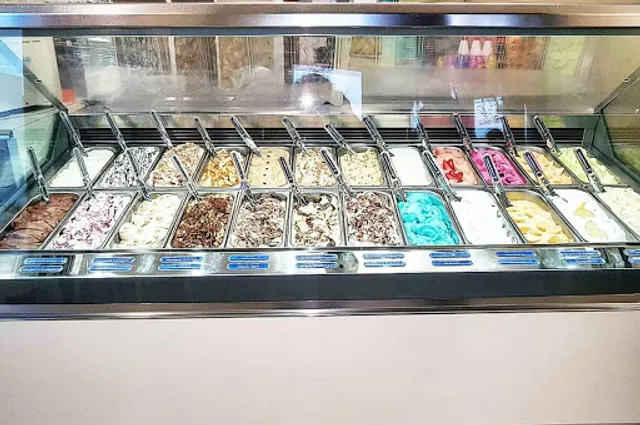 GELATERIA IL PINGUINO POLICORO srls