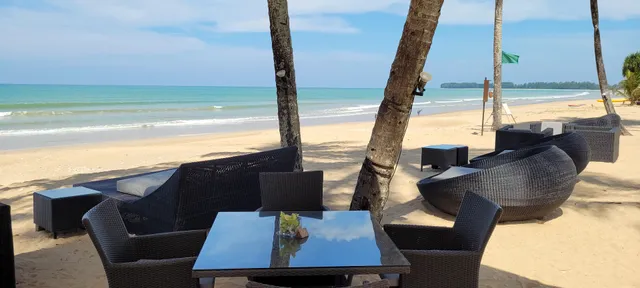 Beach Bar @ JW Marriott KhaoLak