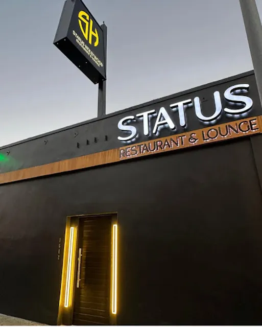Status Hollywood