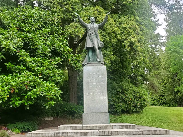 Lord Stanley Memorial Monument