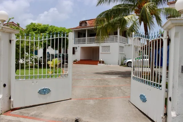 Villa Bougainvillier