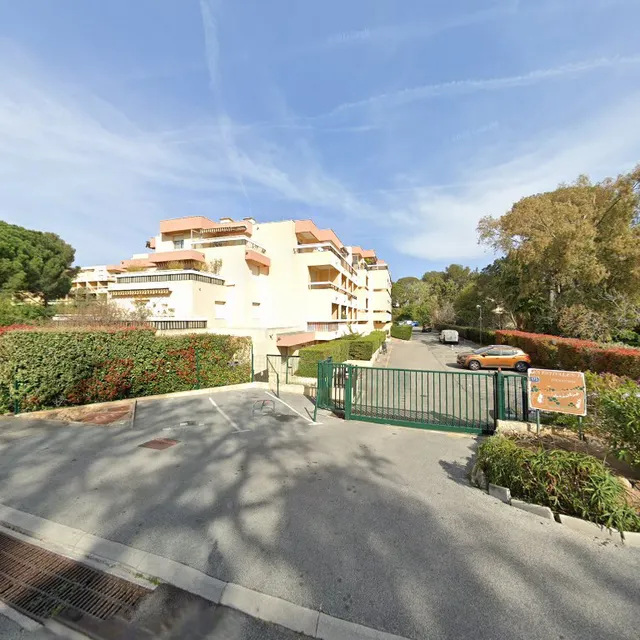 Estivales 2- studio 4 personnes