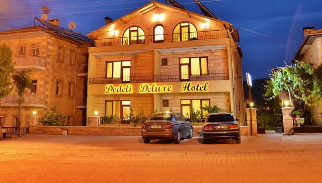 Dedeli Delux Hotel