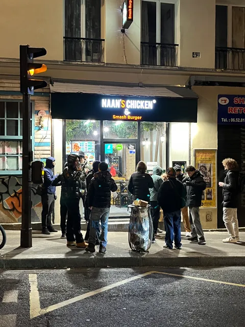 Naan's chicken & Smash Burger