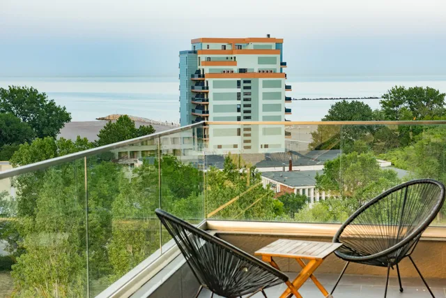 Diamond View Apartments