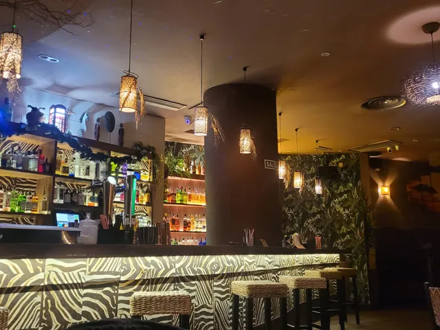 Savanna Lodge Oviedo