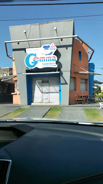 Lonches Gemma Fundadores (Av Patria, Col. La Estancia)