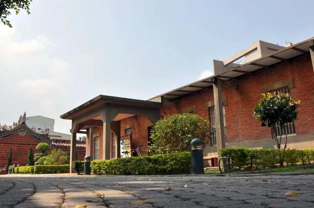 財團法人蕭珍記文化藝術基金會