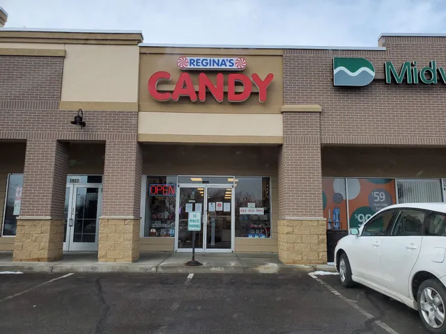 Regina's Fine Candies