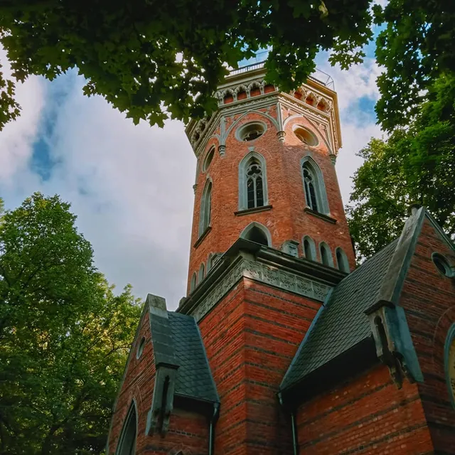 Mauzoleum Bierbaumów – wieża widokowa