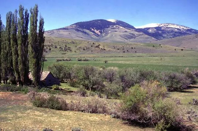 Castle Rocks State Park