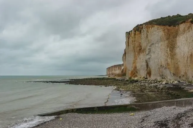 Plage des Grandes Dalles, B.A.B