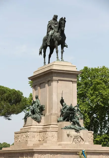 Bronco Buster Statue