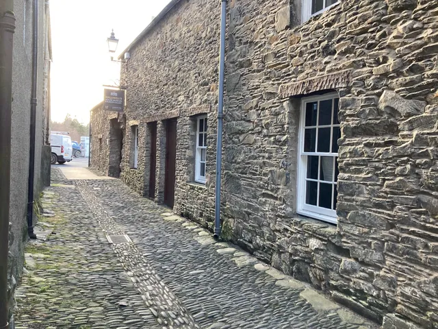 Halliwell's House Museum