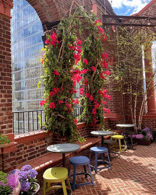 Artie's Backroom & Rooftop