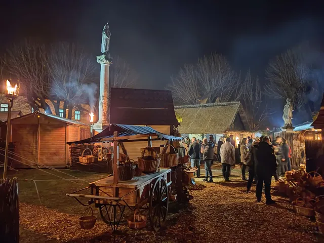 Srednjovjekovni božićni sajam