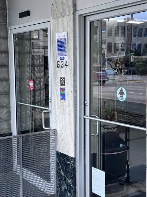 Colonial Photo & Hobby Inc