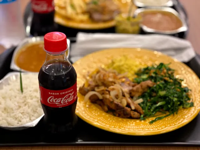 Tia Fá comida caseira