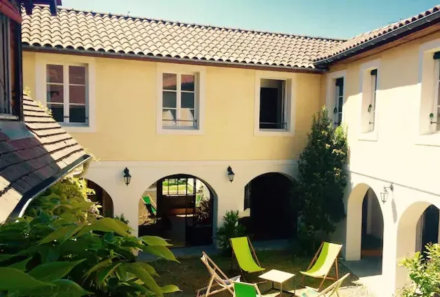 De l'autre côté - Chambres d'hôtes à Garlin