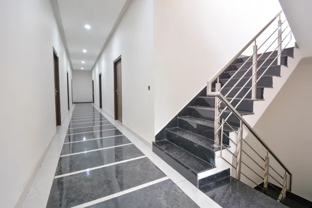 OYO Flagship White Solitaire