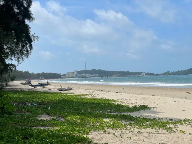 Bãi tắm Tình Yêu