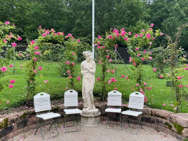 Rose Society Garden (New Rose Garden)