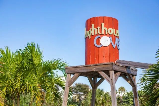 Lighthouse Cove Mini Golf