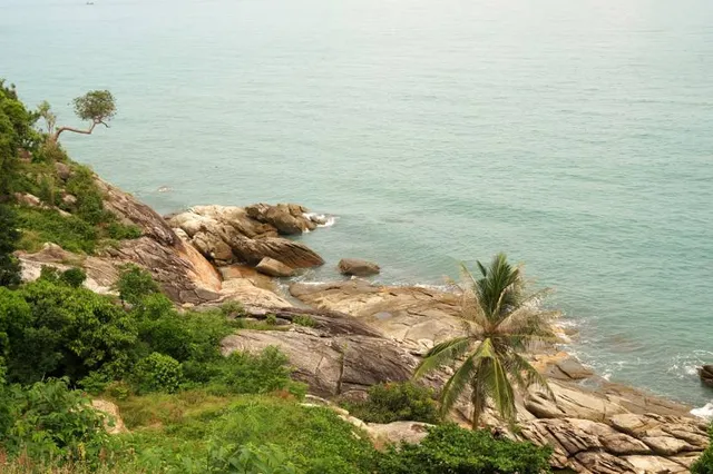 Hat Khanom - Mu Koh Thale Tai National Park