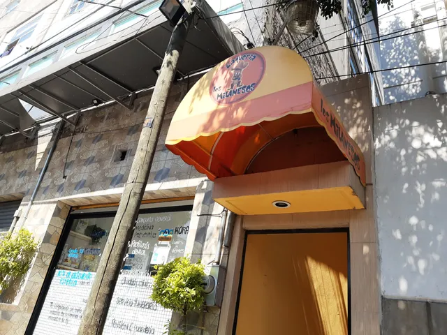 Taquería Los Milanesos