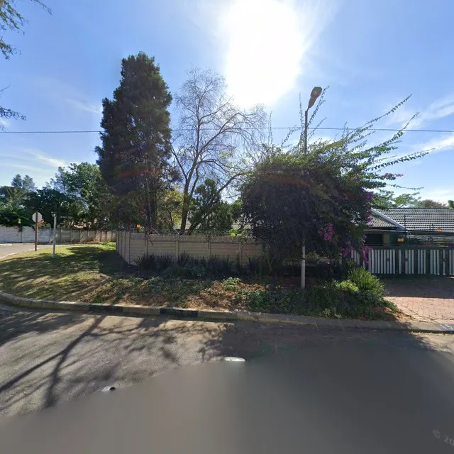 Rooikrans Guesthouse