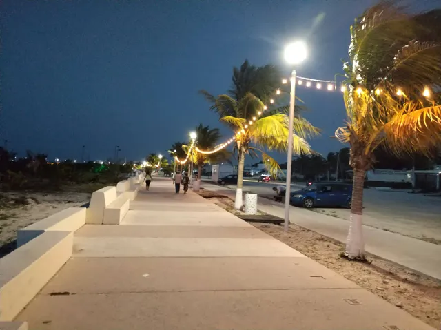 Malecon Internacional