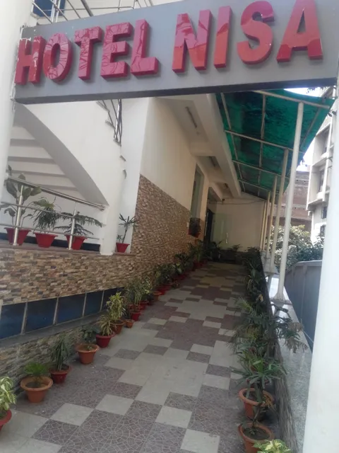 Collection O 26480 Hotel Nisa