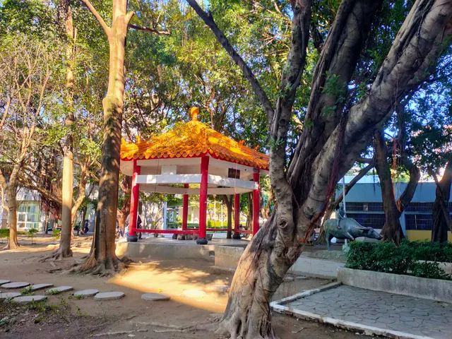 Banqiao Siwei Park