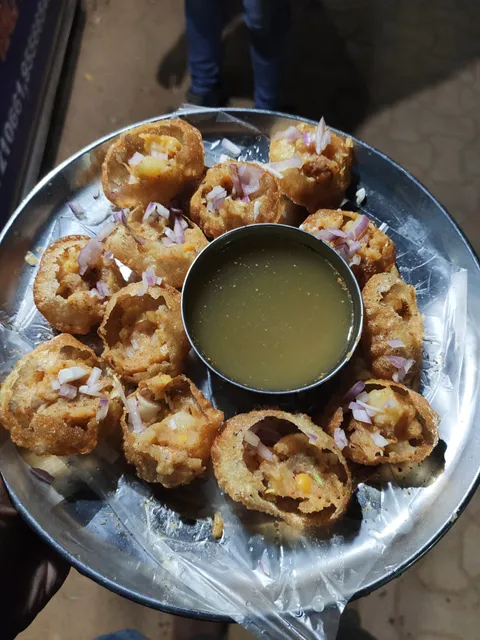 Kailash Special Papdi Chat