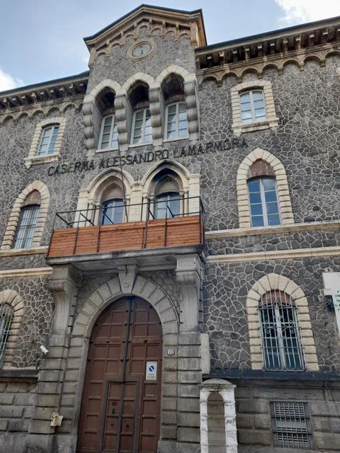 Caserma Alessandro La Marmora