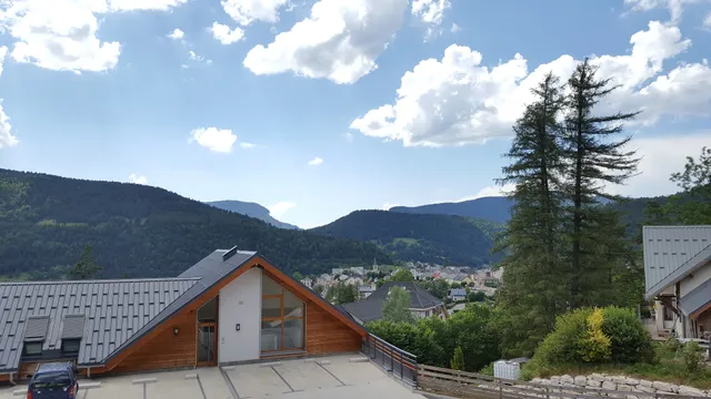 CLUB VERCORS SARL SCOP